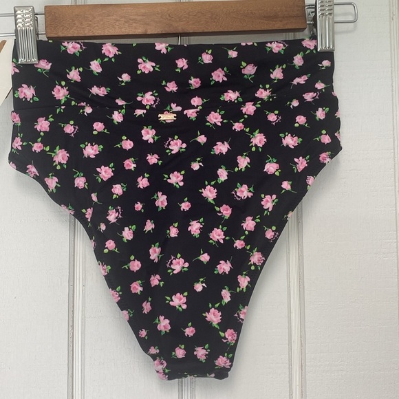 VS PINK V Crossover High-Waist Bikini Bottom Pure Black FLoral - Picture 7 of 11